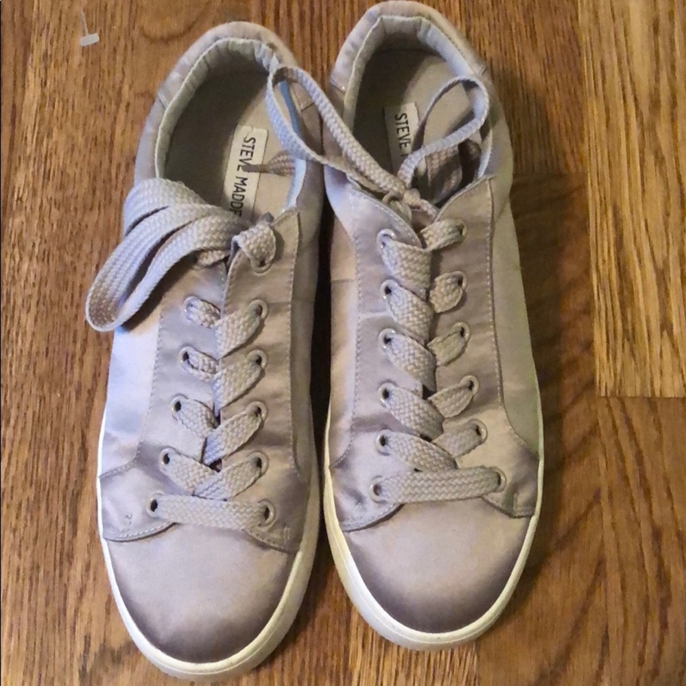 Steve Madden Sneakers